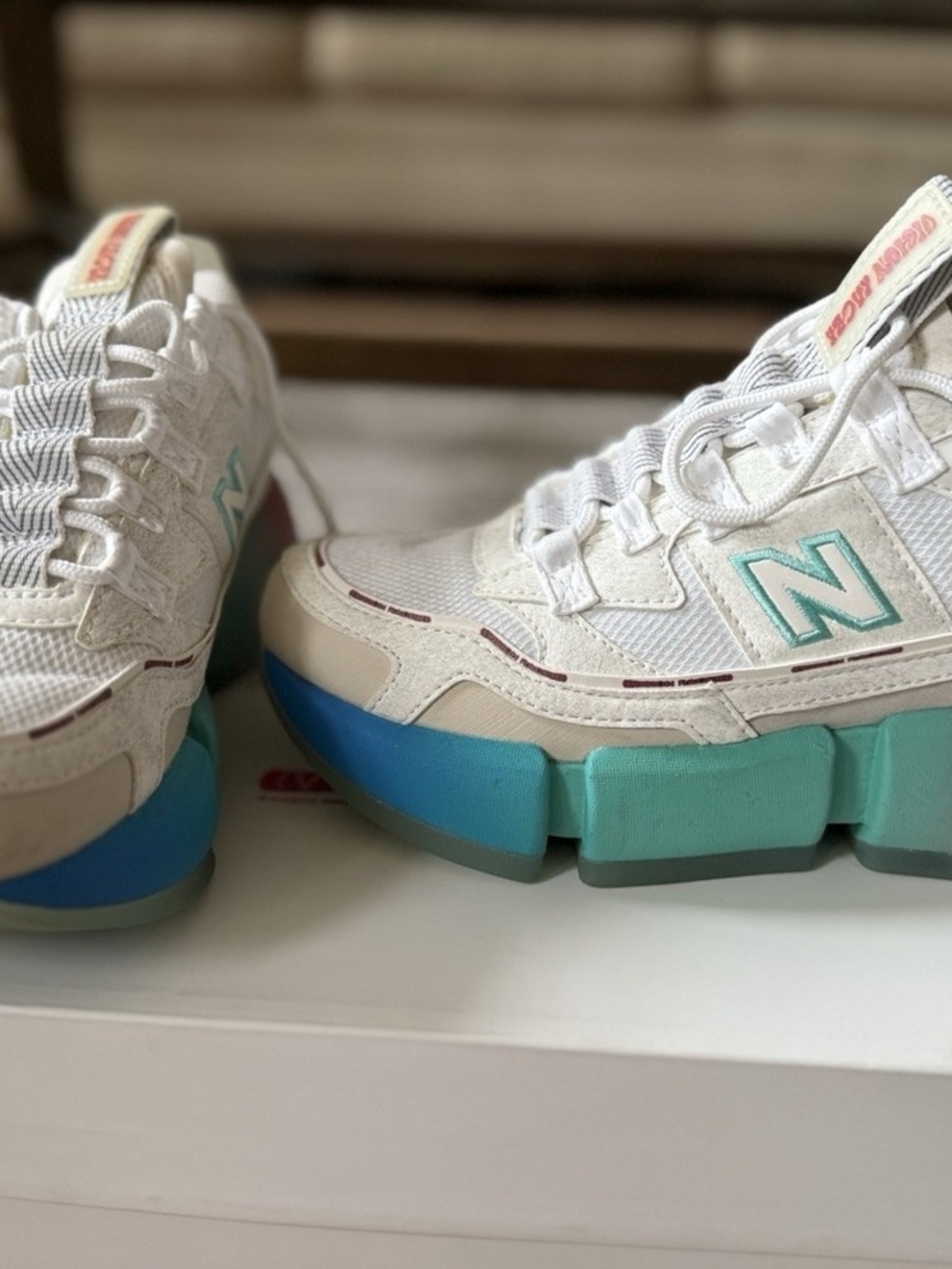 New Balance White Sneakers Teal and Blue Jaden Smith "Vision Racer" Size 9.5
